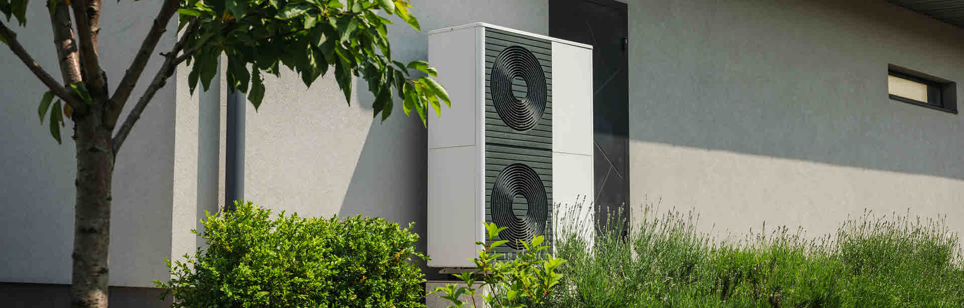 Air source heat pump installations in Edinburgh by expert installers.