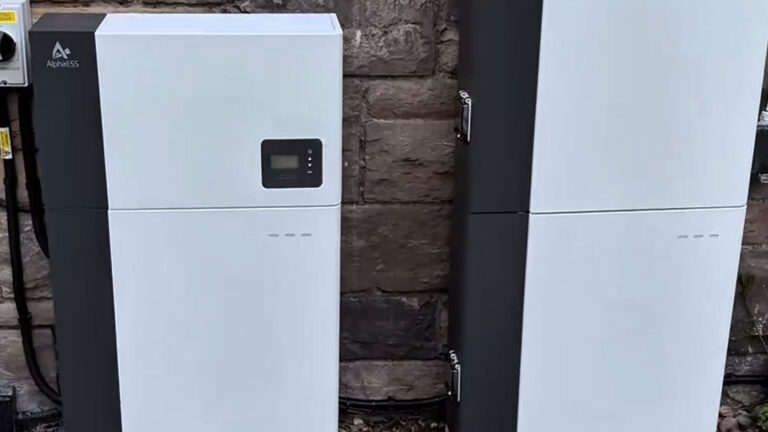 Alpha ESS batteries and Smile G3 inverter installed at this Murrayfield home.